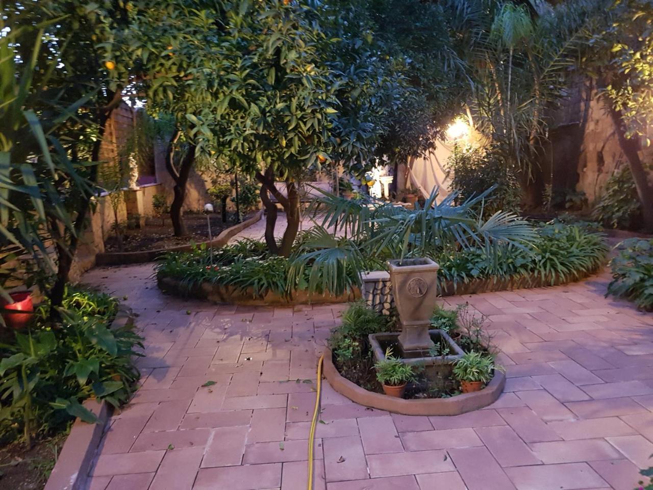 Il Giardino Di Daphne Bed & Breakfast *